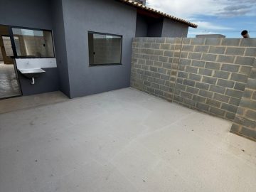 Casa a venda no bairro Golden Ville